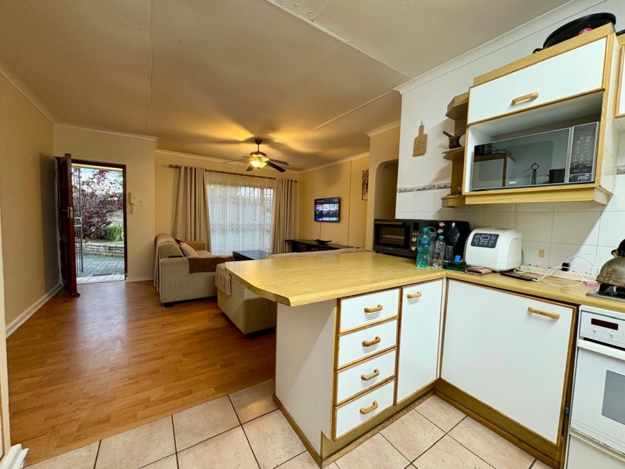 2 Bedroom Property for Sale in Beacon Bay Eastern Cape